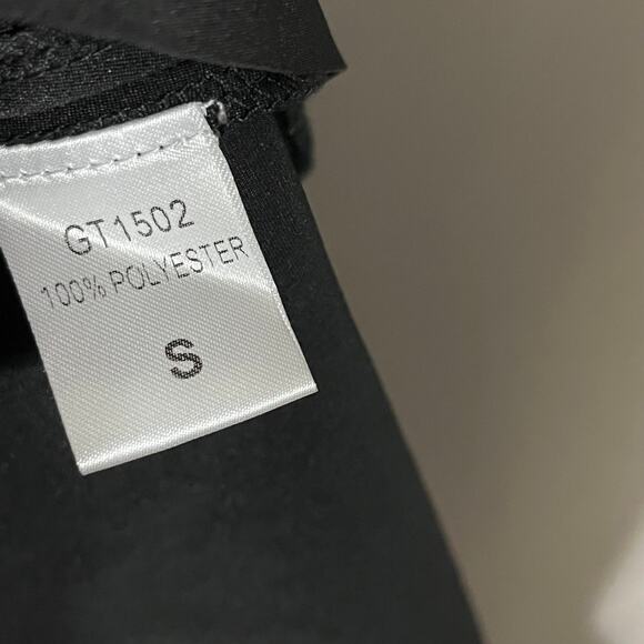 Azalea Black White Colorblock Cutout Peplum Sleeveless Blouse Sz-Small - Picture 8 of 9